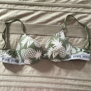 Victoria’s Secret Pink push up Bra 32B